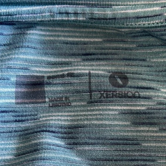 Xersion Blue Green Women's Athletic Top - Picture 7 of 9